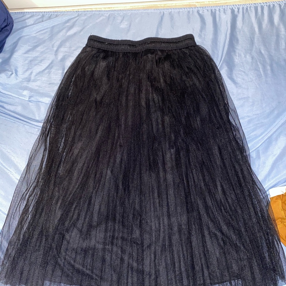 Skirt - Picture 2 of 3